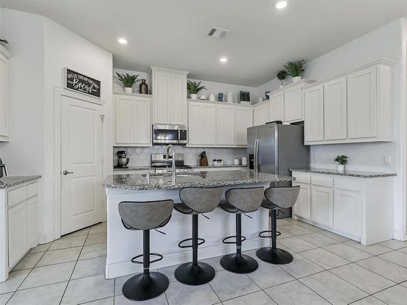 1520  Summit View Lane , Little Elm Texas 76227