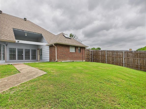 1120  Canyon Ridge Drive , DeSoto Texas 75115