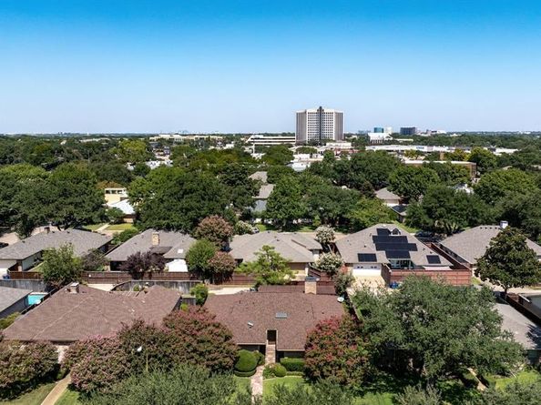 6005  Daven Oaks Drive , Dallas Texas 75248