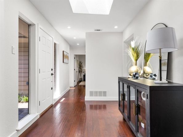 6005  Daven Oaks Drive , Dallas Texas 75248