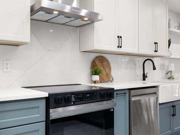 6005  Daven Oaks Drive , Dallas Texas 75248