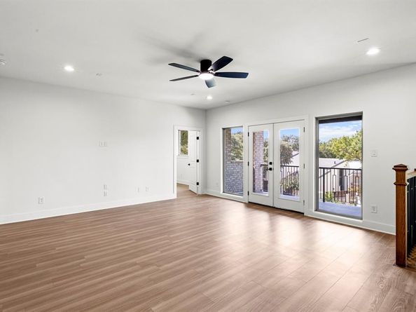 9008  Crosswind Drive , Fort Worth Texas 76179