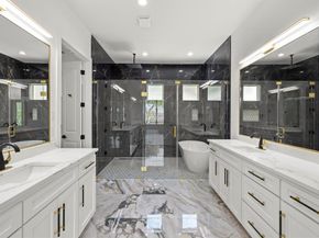 9008  Crosswind Drive , Fort Worth Texas 76179