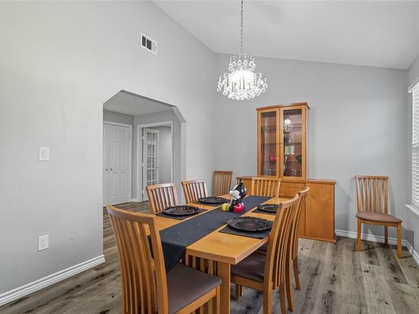 3730  Texas Drive , Dallas Texas 75211