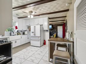 4201  Burke Road , Fort Worth Texas 76119