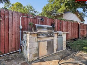 4201  Burke Road , Fort Worth Texas 76119