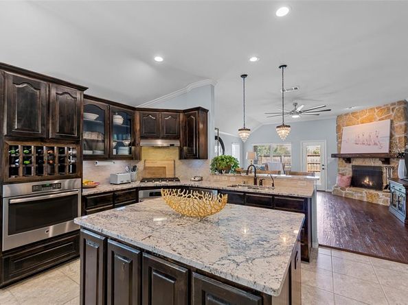 1121  Seclusion Cove Drive , McKinney Texas 75072