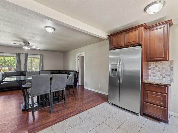 3009  Hatcher Street , Fort Worth Texas 76105