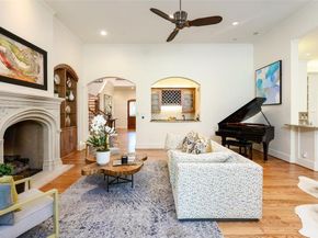 4529  Crooked Lane , Dallas Texas 75229