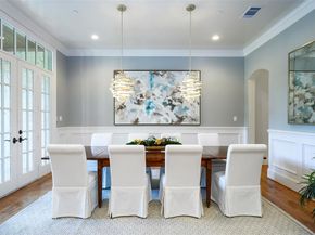 4529  Crooked Lane , Dallas Texas 75229