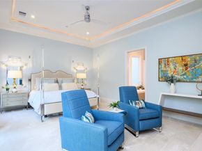 4529  Crooked Lane , Dallas Texas 75229