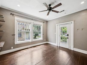 326 S Windomere Avenue , Dallas Texas 75208
