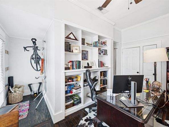 326 S Windomere Avenue , Dallas Texas 75208