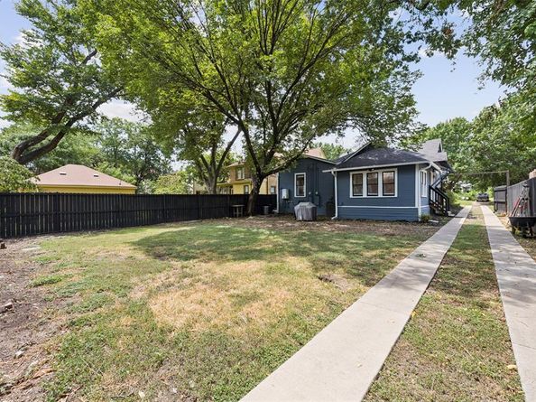 326 S Windomere Avenue , Dallas Texas 75208