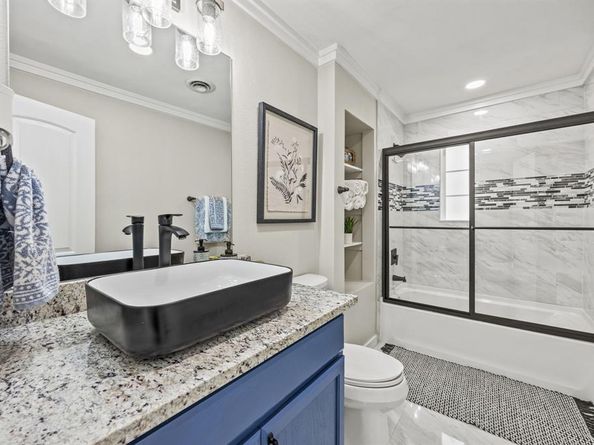 404  Paula  , McKinney Texas 75069