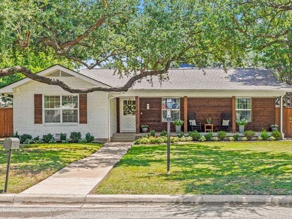 404  Paula  , McKinney Texas 75069