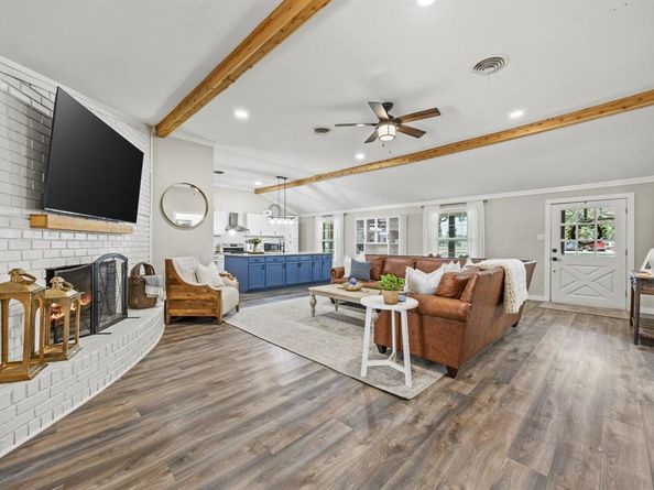 404  Paula  , McKinney Texas 75069