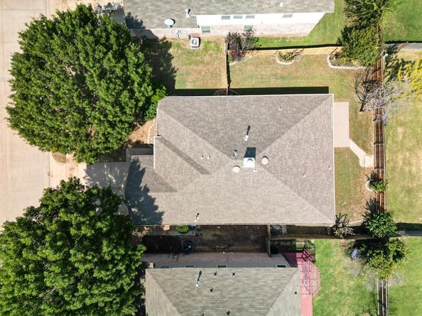 216  Lincoln Lane , Crowley Texas 76036