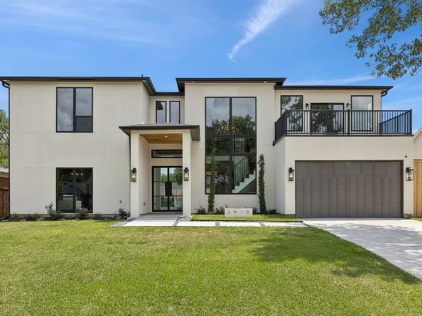 3910  Highgrove Drive , Dallas Texas 75220