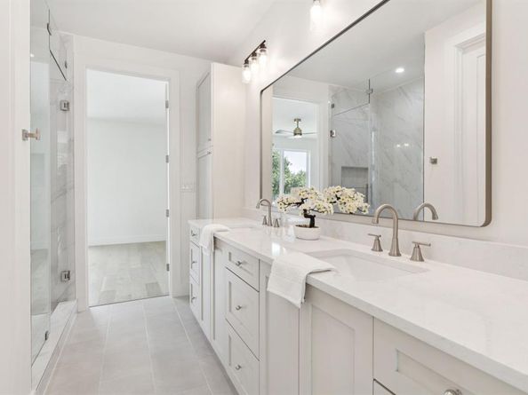 3910  Highgrove Drive , Dallas Texas 75220