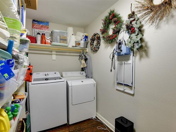 1713  Belle Place , Fort Worth Texas 76107