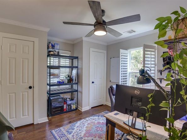 1713  Belle Place , Fort Worth Texas 76107