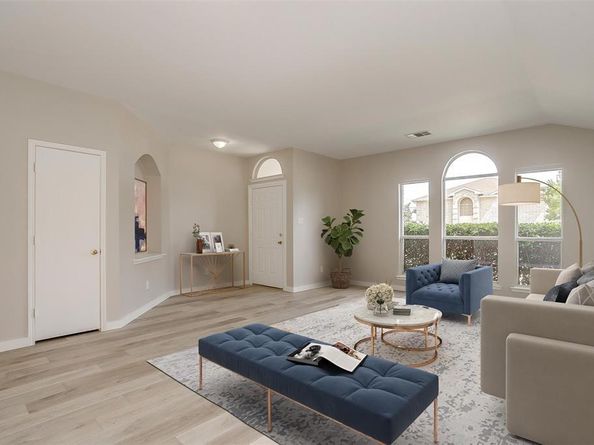909  Western Pass , Fort Worth Texas 76179