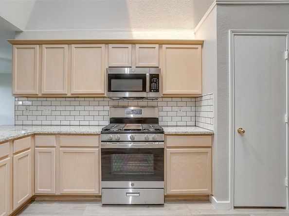 909  Western Pass , Fort Worth Texas 76179