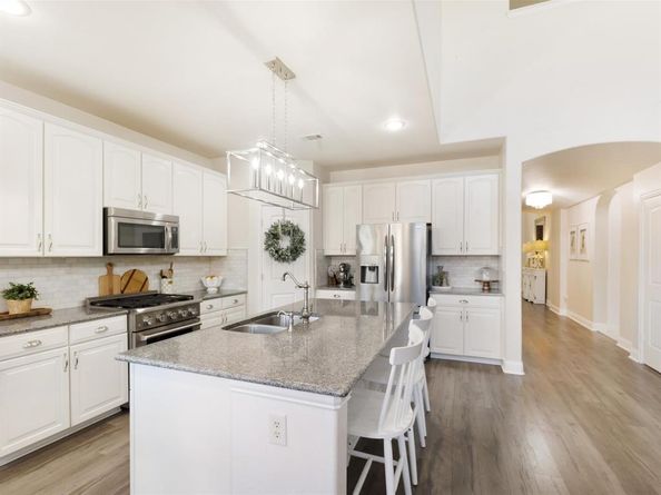 3916  Brook Wood Drive , McKinney Texas 75071