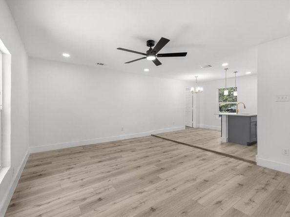 5101  Miller Avenue , Fort Worth Texas 76119