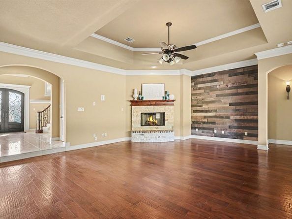 6909  Heritage Oaks Drive , Mansfield Texas 76063