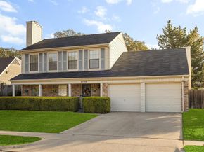 3708  Windsong Lane , Bedford Texas 76021