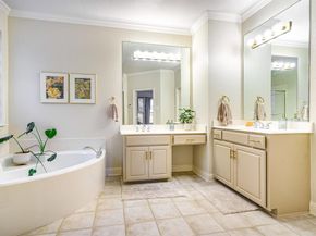 1601  Canyon Creek Drive , McKinney Texas 75072