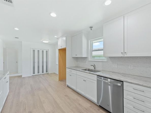 2724  Downing Drive , Plano Texas 75023