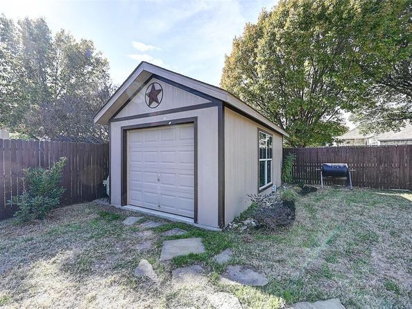 6844  Dogwood Lane , North Richland Hills Texas 76182