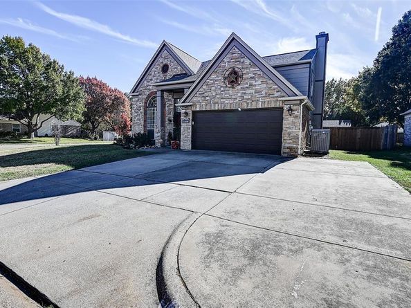 6844  Dogwood Lane , North Richland Hills Texas 76182