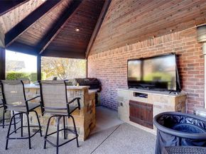3333  Clubview Drive , Denton Texas 76226