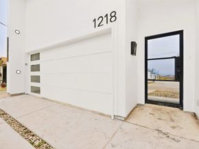 1218  Grant Street , Dallas Texas 75203