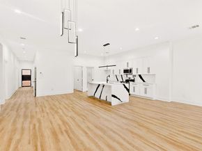 1218  Grant Street , Dallas Texas 75203