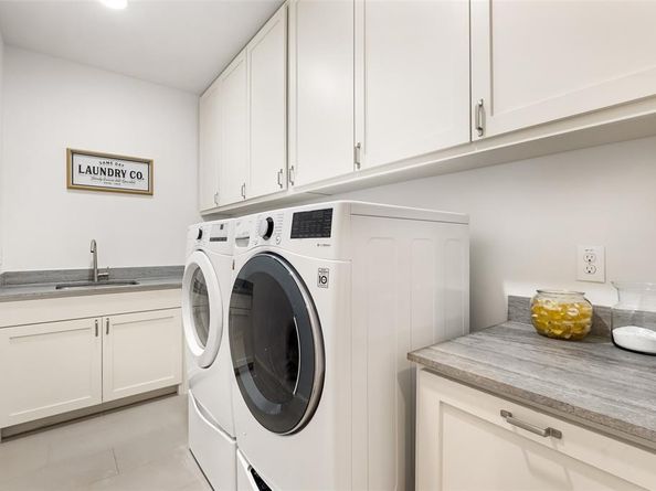 5446  Druid Lane , Dallas Texas 75209