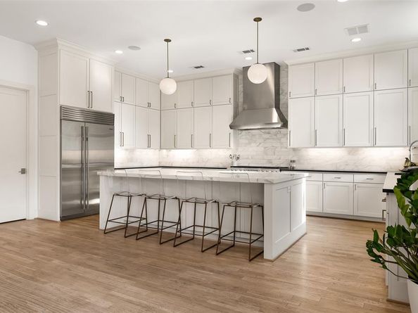 5446  Druid Lane , Dallas Texas 75209