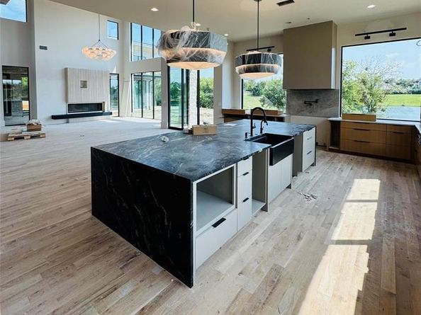 207  Sunset Point Trail , Heath Texas 75032