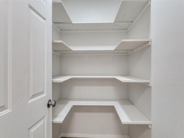 1606 N Yale Drive , Garland Texas 75042