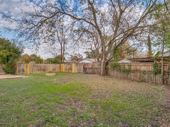 1606 N Yale Drive , Garland Texas 75042