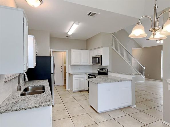 1477  Apenzell Lane , Lewisville Texas 75067