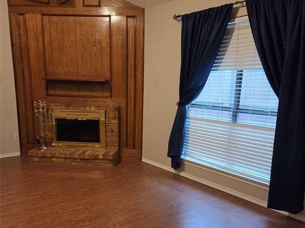 718  Red Oak Drive , Lewisville Texas 75067