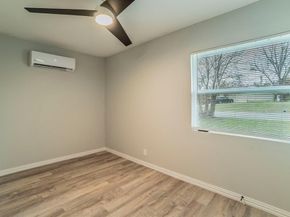 1704  Hillside Drive , River Oaks Texas 76114