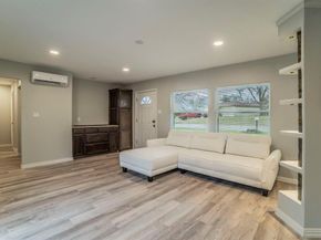 1704  Hillside Drive , River Oaks Texas 76114