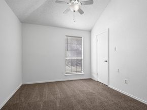 1601  Autumn Breeze Lane , Lewisville Texas 75077