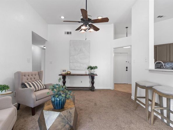 1601  Autumn Breeze Lane , Lewisville Texas 75077